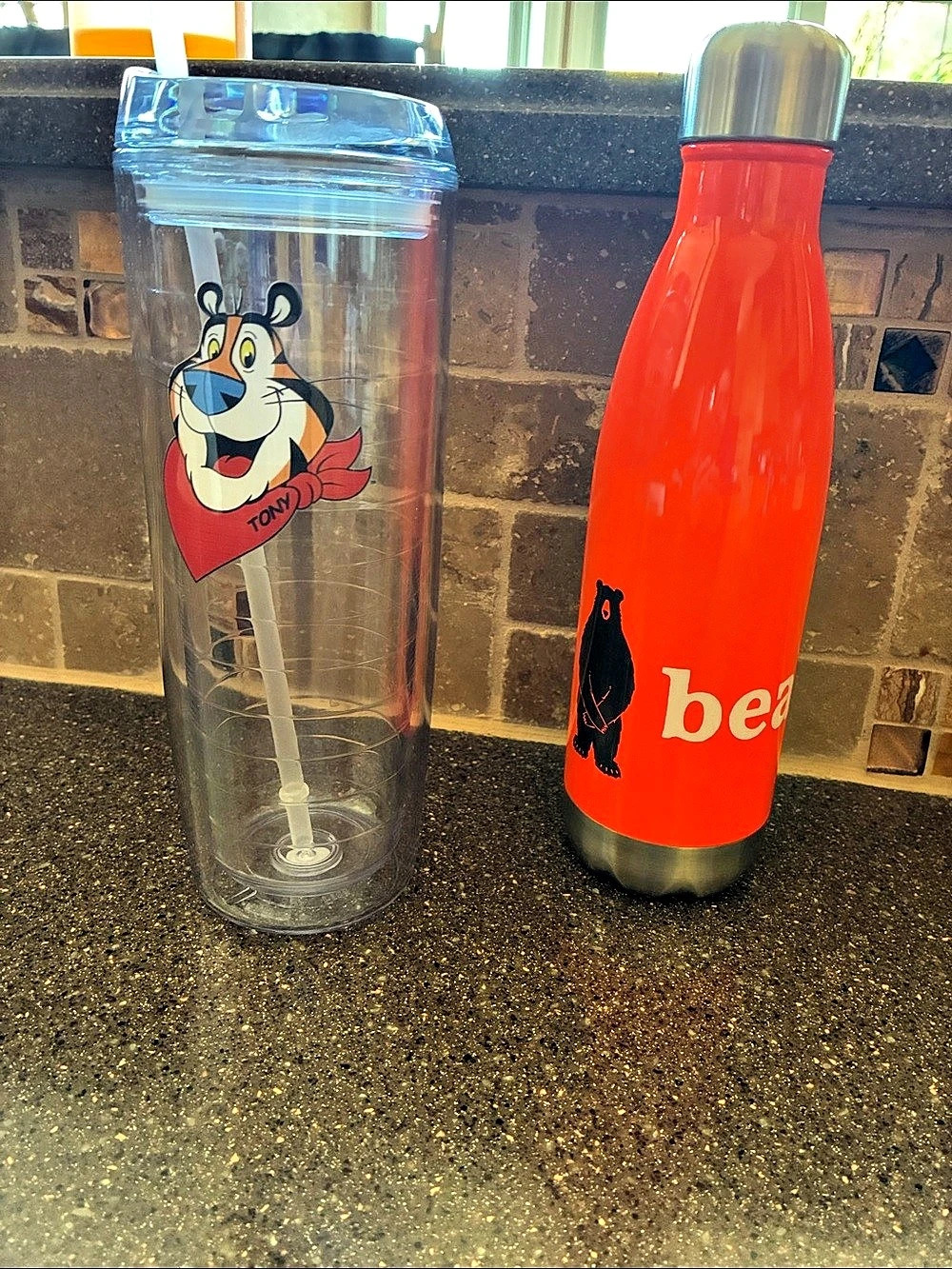 Leed's Mega Vortex Tumbler 24oz Red & Clear Set